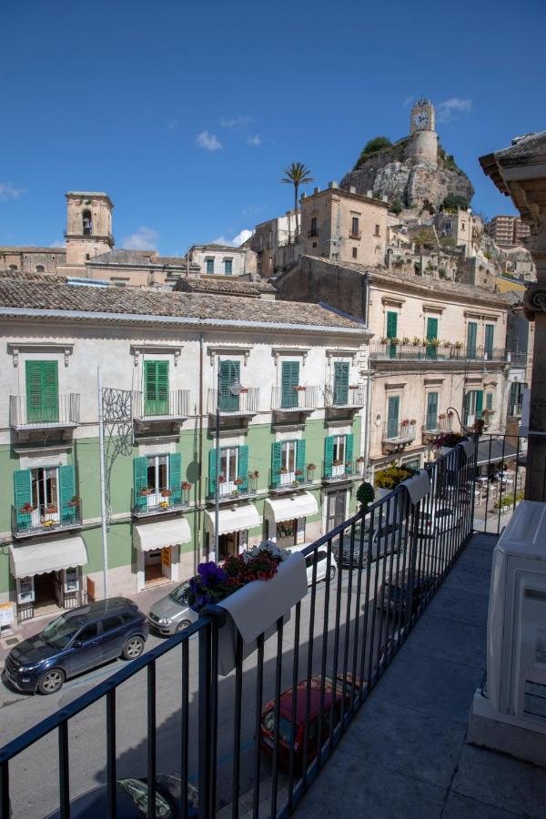 Casa Vacanza Da Dina Modica Luaran gambar